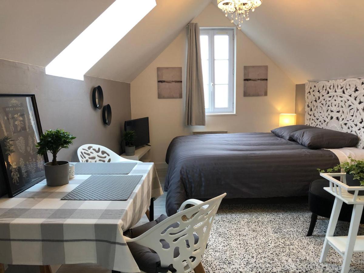 Maison Quatre Freres Louviers Eksteriør billede