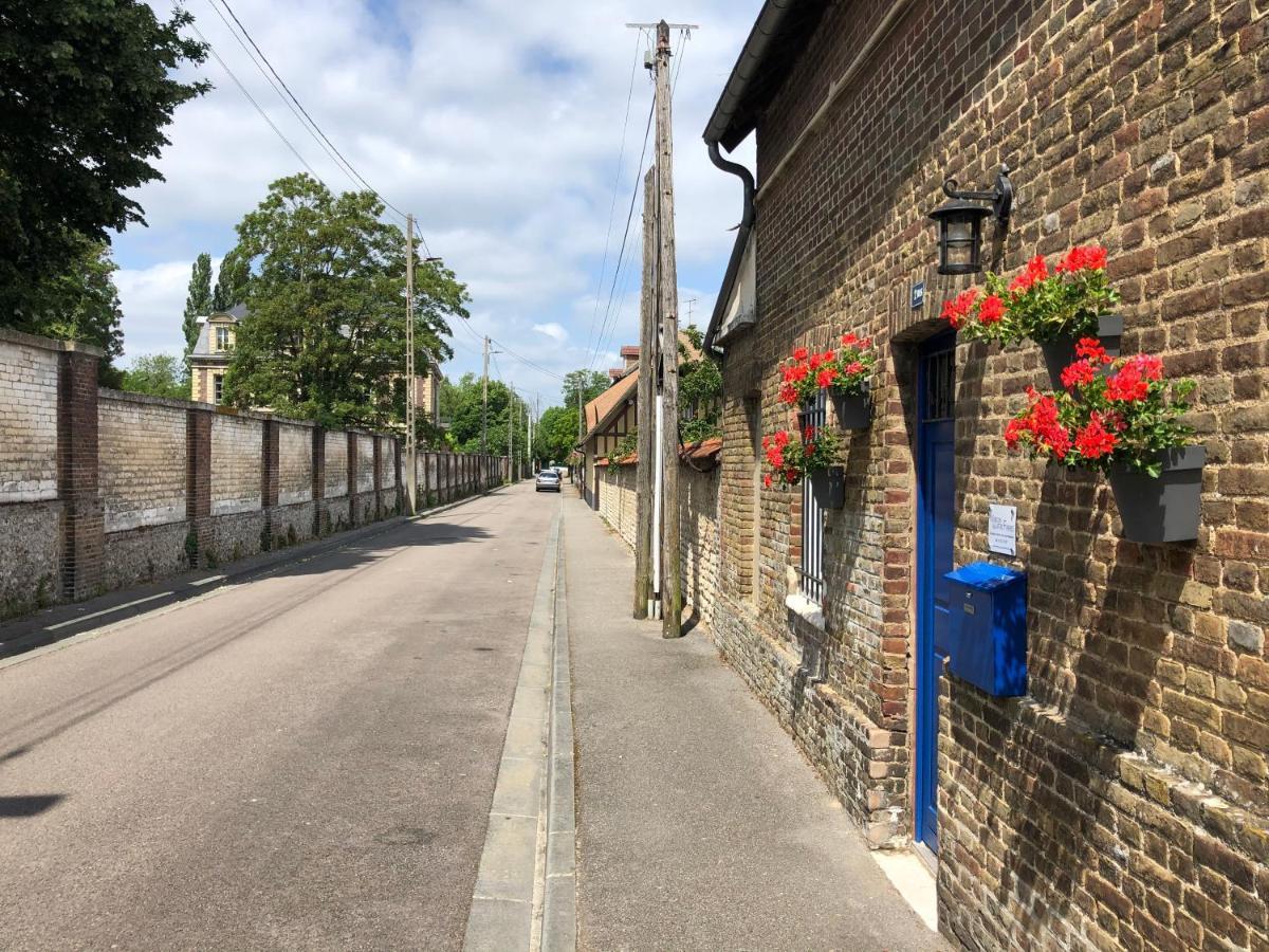 Maison Quatre Freres Louviers Eksteriør billede